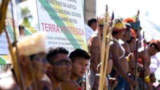 Projeto agrava pena de infrações cometidas em terras indígenas