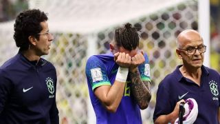 Seleção do Brasil perde terceiro lateral por lesão, e Tite precisa improvisar na defesa