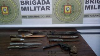 Brigada Militar prende homem por porte ilegal de arma de fogo, em Canguçu