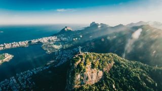 7 erros que motoristas cometem quando o carro quebra no Rio de Janeiro (e como evitar prejuízos maiores)