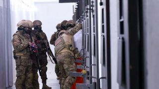 Charqueadas: operação em penitenciária de alta segurança amplia controle e vigilância contra facções criminosas