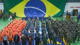 Brasil conclui missão humanitária na Venezuela após terremotos e retorna com 128 profissionais