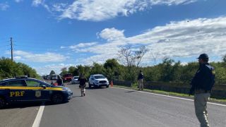 PRF prende homem procurado por dívida de pensão alimentícia durante abordagem na BR-290, em Rosário do Sul 