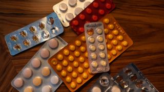 Justiça determina fornecimento de medicamento de R$ 86 mil por ano a idoso no RS após ação da Defensoria Pública