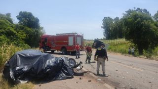 Homem morre e outras duas pessoas ficam feridas em colisão frontal no km 298 da BR-392 em São Sepé 