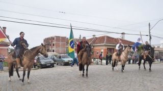 Reunião preparatória para o Desfile dos Cavalarianos 2022 acontece dia 26 de maio, em São Lourenço do Sul