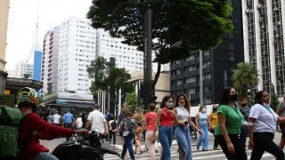 Brasil registra 36.189 casos de covid-19 e 43 mortes em 24 horas, conforme boletim de sexta, dia 3 de junho
