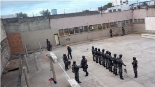 Brigada Militar apoia agentes da Susepe em ação no Presídio Regional de Pelotas