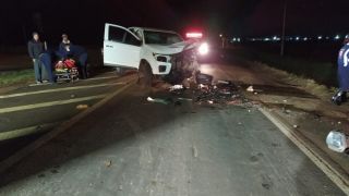 Três pessoas ficam feridas, com gravidade, em colisão frontal no km 302 da BR-116, em Guaíba