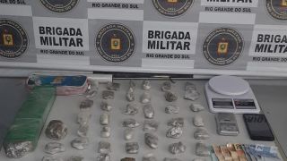 Brigada Militar prende homem e apreende mais de um quilo de maconha, em Tramandaí