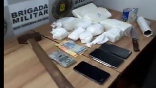 Brigada Militar de Venâncio Aires prende quatro pessoas por tráfico de drogas