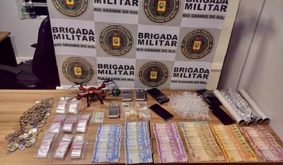 Brigada Militar realiza prisão por tráfico de drogas e apreende dinheiro e drone em Venâncio Aires