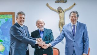 Brasil e Argentina chegam a acordo de US$ 600 milhões para financiar exportações