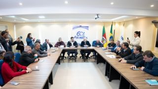 Governador se reúne com prefeitos da região Sul para tratar de estragos causados pelas chuvas