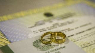 Projeto exige certidão de antecedentes criminais para habilitação de casamento
