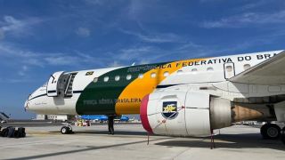 Avião da Presidência para resgatar brasileiros em Gaza chega a Roma e aguarda autorização de trâmites diplomáticos