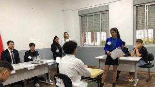 Cerca de 40 alunos de Cacequi participam de júri simulado na Comarca do Tribunal de Justiça