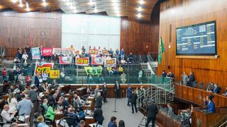 Deputados aprovam, na Assembleia Legislativa do RS, reajuste de 9% para o piso salarial regional