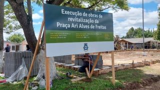 Prefeitura de Minas do Leão inicia revitalização da Praça Ari Freitas, localizada no centro do município