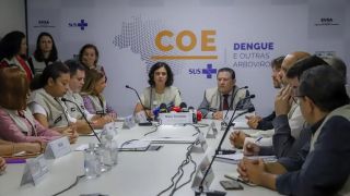 Ministério da Saúde estuda ampliar oferta da vacina contra dengue