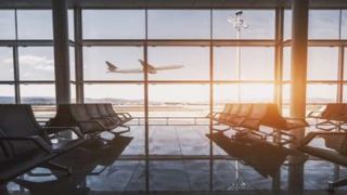 Companhia aérea deve indenizar passageiro impedido de embarcar por ausência de visto
