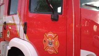 Corpo de Bombeiros atende incêndio veicular no Bairro Bom Sucesso, em Camaquã