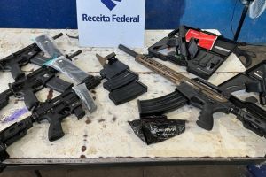 Armas de fogo são apreendidas após troca de informações entre a Polícia Civil do RS e a Receita Federal no Paraná