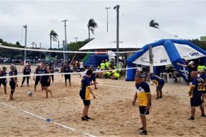 Projeto Esporte e Lazer em Movimento é realizado na Praia do Laranjal, em Pelotas
