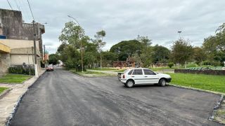 Pavimentação asfáltica é concluída na Rua Osvaldo de Souza Gomes, em Camaquã