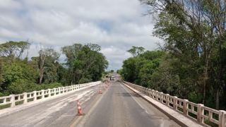 DNIT alerta para restrição de veículos pesados na ponte sobre o Arroio Bossoroca, na BR-290