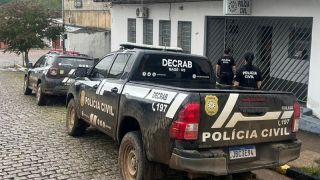 Polícia Civil prende homem, suspeito de esfaquear vítima com vários golpes na face, em Lavras do Sul