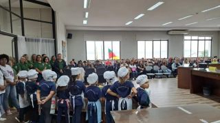 Programa Guaíba, um novo olhar pela AlfabetizAÇÃO é lançado pela Secretária de Educação