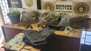 Mulher e dois homens, ambos uruguaios, são presos por tráfico de drogas, em Jaguarão 