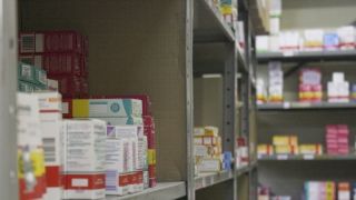 Secretaria da Saúde do RS organiza doação de medicamentos a farmácias públicas de municípios