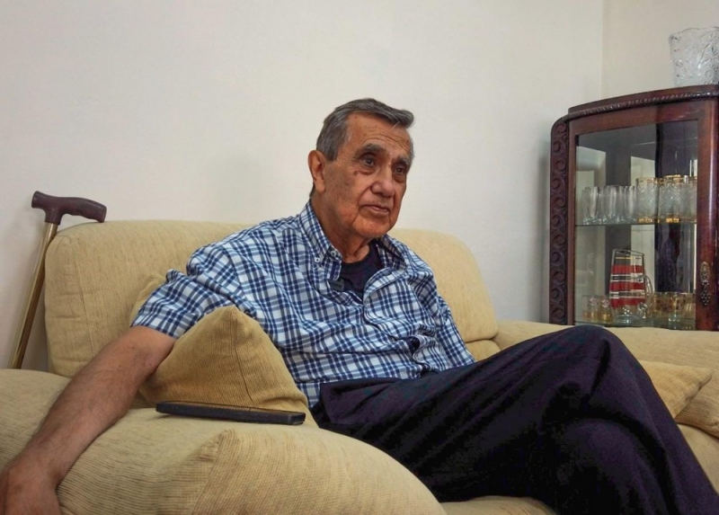 El mexicano de 79 años sufre tres paros cardíacos y sale del hospital sin secuelas